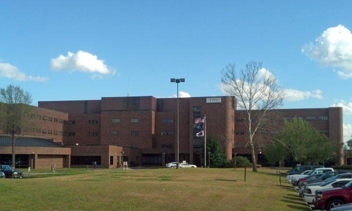 Suspect Abrian Sabb Charged With Shooting Nurse at South Carolina Hospital