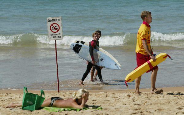 A file photo of a beach warning. (Rob Elliot/AFP/Getty Images)