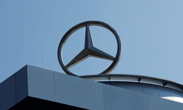 Daimler Suspends Mercedes Franchise in China After Customer Complaint Goes Viral