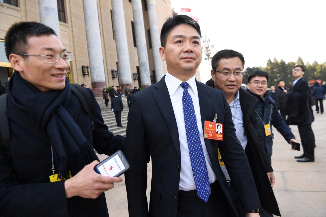 Minnesota Student Sues China’s JD.com CEO Liu With Allegation of Rape