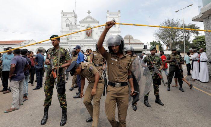 8 Explosions Kill More Than 200 in Sri Lanka on Easter Sunday