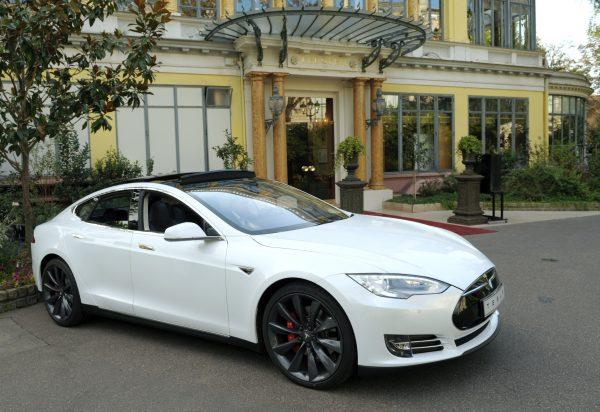 A Model S by US electric car maker Tesla. (ERIC PIERMONT/AFP/Getty Images)