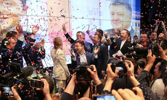Comedian Zelenskiy Wins Ukrainian Presidential Race by Landslide: Exit Polls