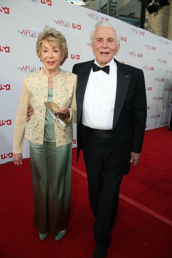 Kirk Douglas and his wife Anne Buydens arrive to the 35th AFI Life Achievement Award tribute to Al Pacino held at the Kodak Theatre in Hollywood, California on June, 7, 2007. (VALERIE MACON/AFP/Getty Images)