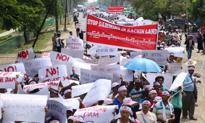 Burmese Locals Stage Protest Against Chinese-Backed Dam Project