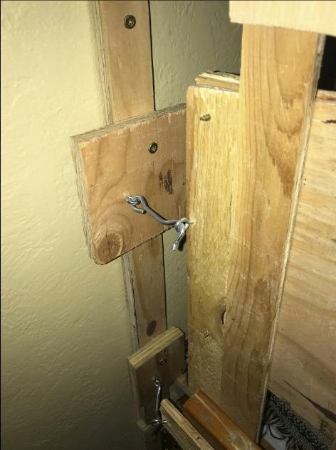 A locking system used to secure children in cages in a Tulelake, Calif. home on April 19, 2019. (Modoc County Sheriff's Office via AP)