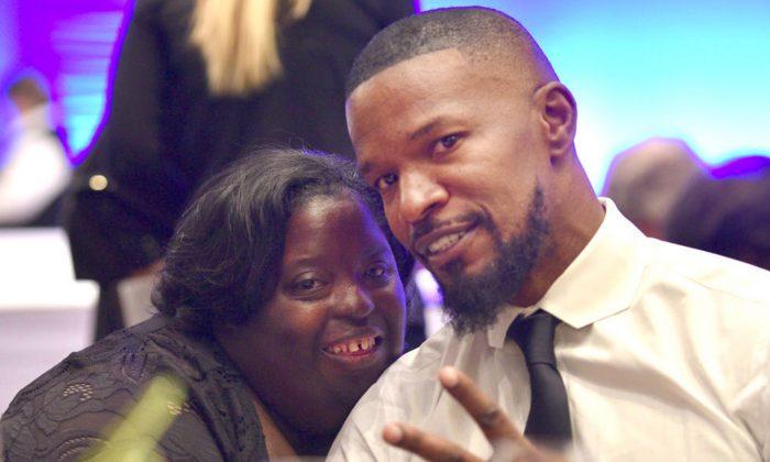 Jamie Foxx Credits Little Sister With Down Syndrome for Teaching Him ‘How to Live’