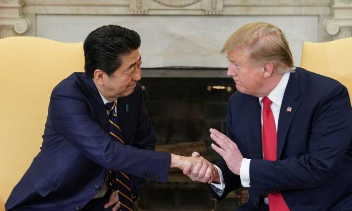 Trump Hosts Japan’s Abe at the White House