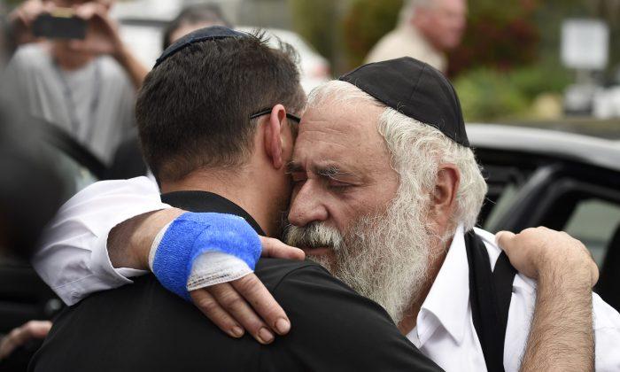 Rabbi Says Gun ‘Miraculously Jammed’ in California Attack