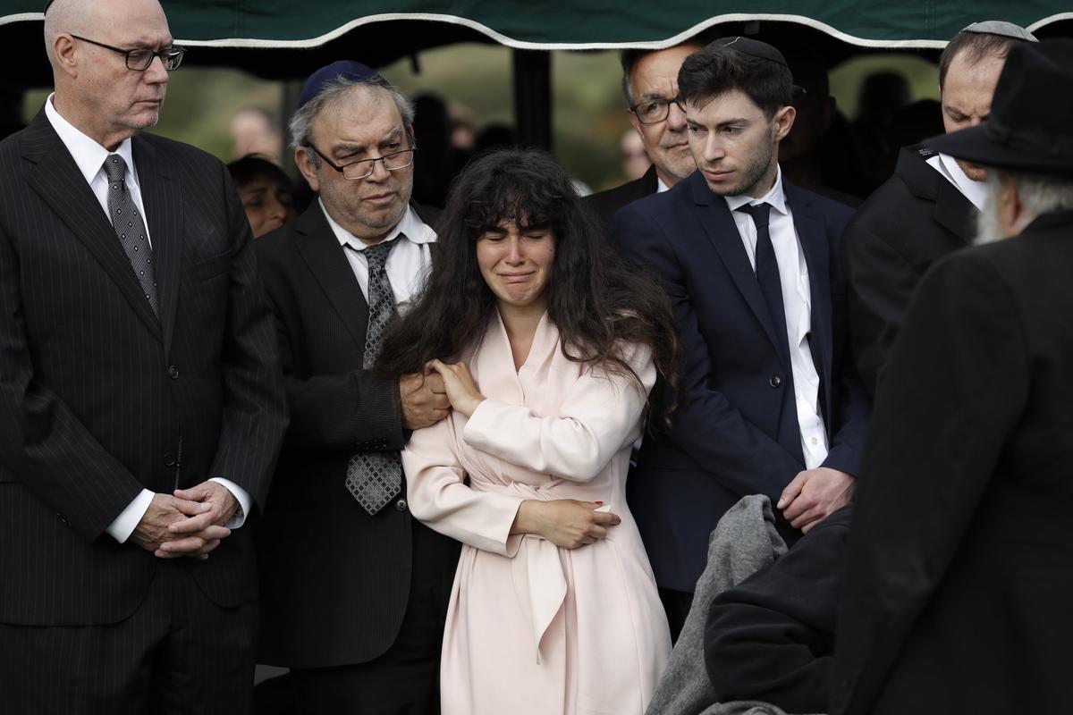 ‘Everyone Was Her Sister’: Woman Killed at Synagogue Honored