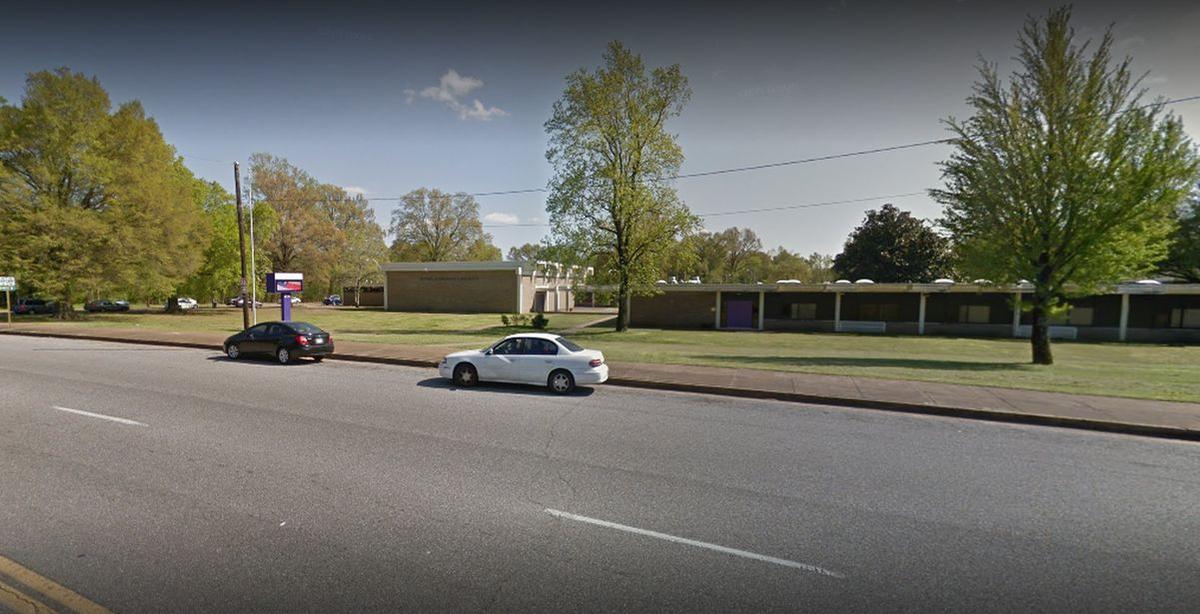 Special Ed Teacher Gets Praise for Walking Kids Home, Goes Viral