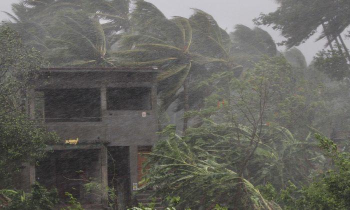 Cyclone Fani Hits India’s East Coast, 1.2 Million Evacuated