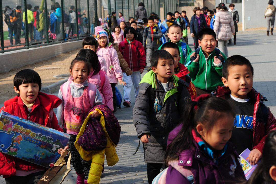 Students Forced to Sign Religion-Rejection Commitments