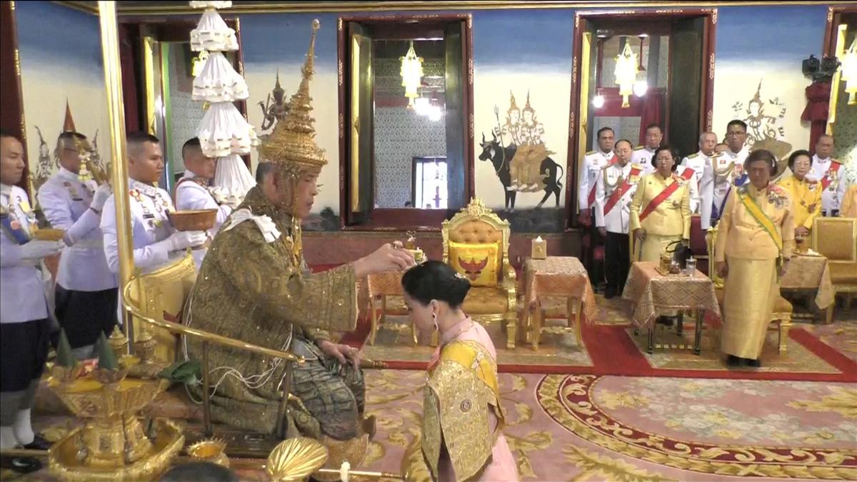 Thailand's King Maha Vajiralongkorn and Queen Suthida attend his coronation in Bangkok, Thailand, May 4, 2019 in this still image taken from TV footage. (Thai TV/Pool via Reuters)