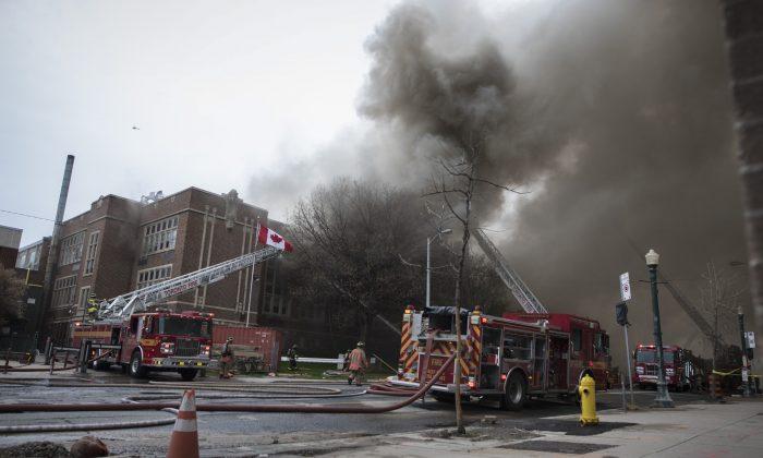 Huge 6-Alarm Fire at Toronto School Forces Evacuation of Nearby Schools, Homes