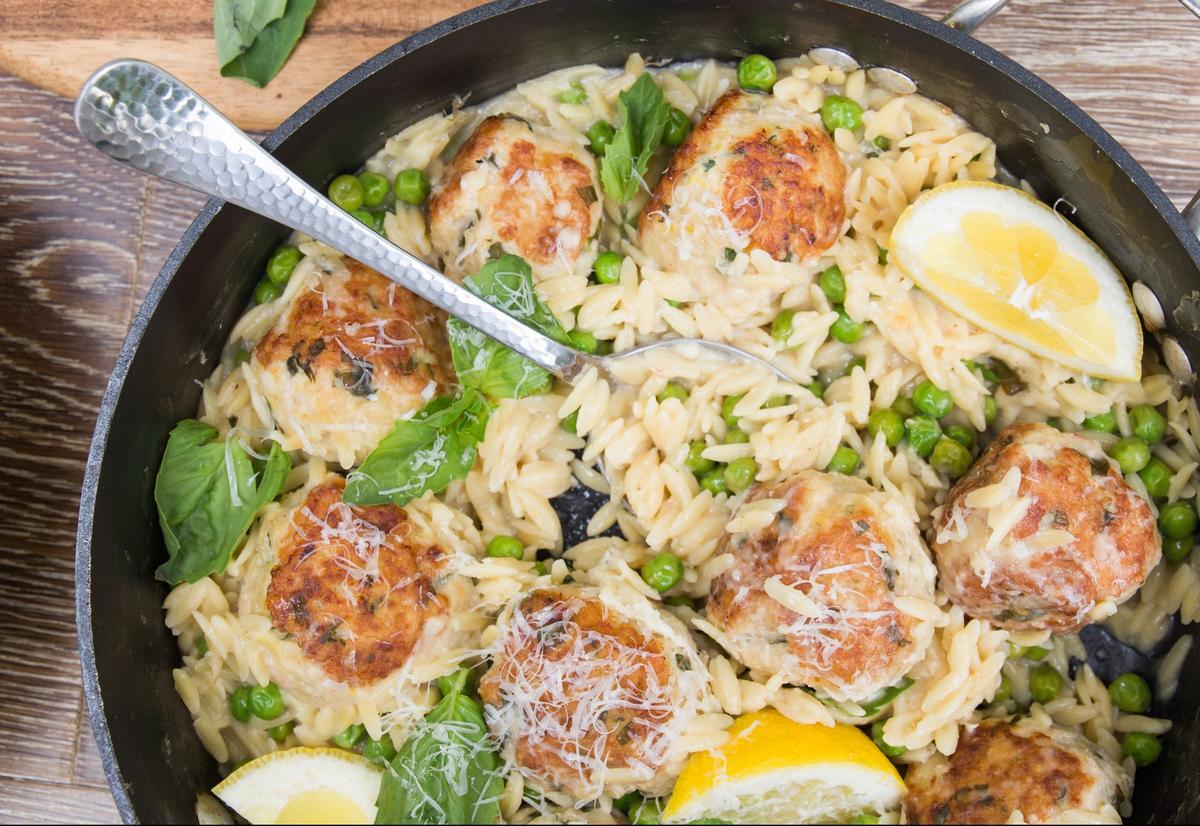 The Imperfect Art of the ‘Linner’ Party