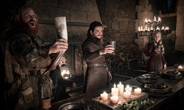 200,000 ‘Game of Thrones’ Fans Sign Petition for HBO to Remake Season 8 With ’Competent Writers’