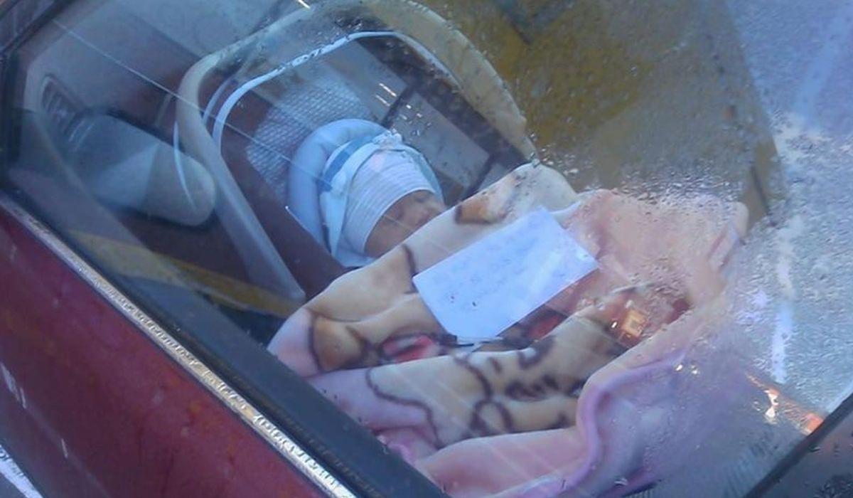 ‘Baby Locked in a Car With a Note’ Goes Viral Again, Highlighting Hot-Car Dangers