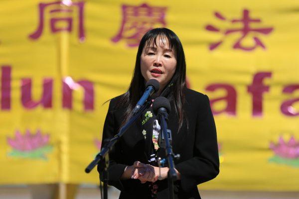 Human rights activist Aileen Calverley speaks at an event celebrating Falun Dafa Day on Parliament Hill, Ottawa, on May 8, 2019. (Jonathan Ren/The Epoch Times)