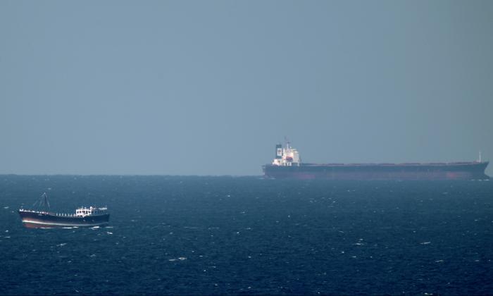 US Warns Merchant Ships of Possible Attacks by Iran