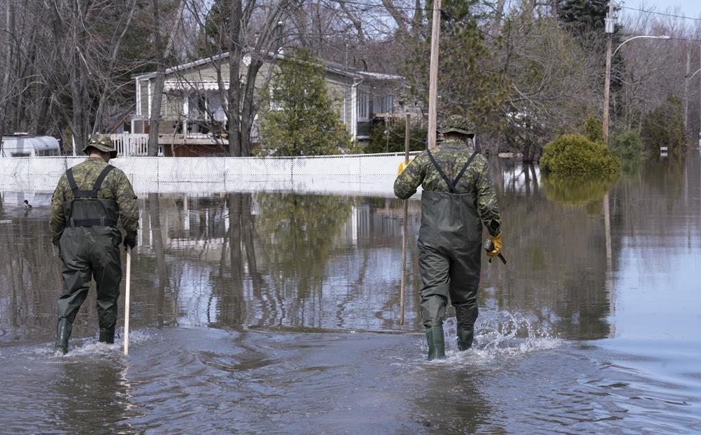 Waters to Rise Again in Ottawa Area, Even as N.B. Turns to Flood Recovery Mode