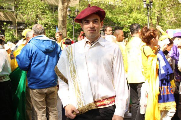 Francisco La Russa, from Buenos Aires, dressed in traditional gaucho garb ahead of the World Falun Dafa parade, at the United Nations Plaza on May 16, 2019. (Eva Fu/The Epoch Times)