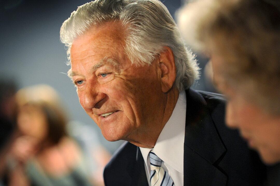 Former Australian Prime Minister Bob Hawke Dies Peacefully at 89