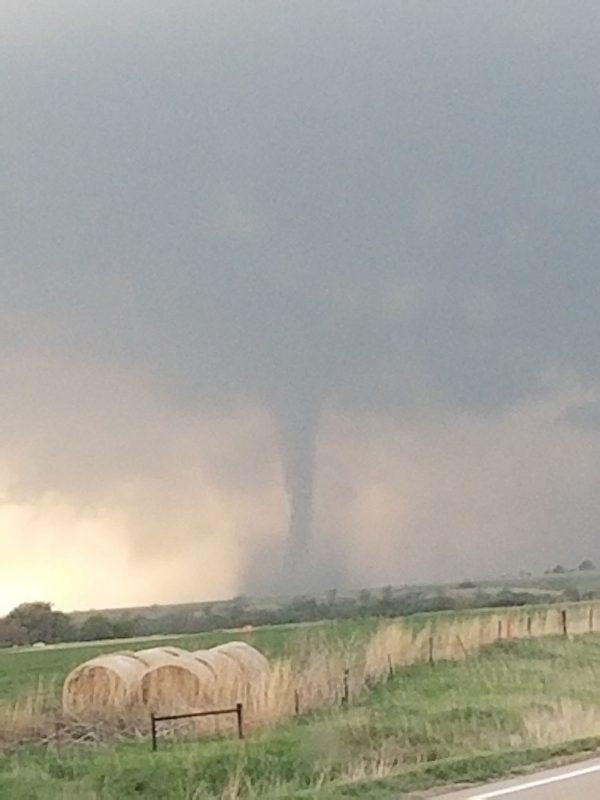 Tornado image from Nebraska. (Jordan Fangmeyer/Facebook)