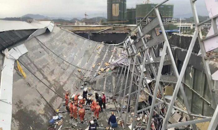 At Least 3 Killed in China Building Collapse