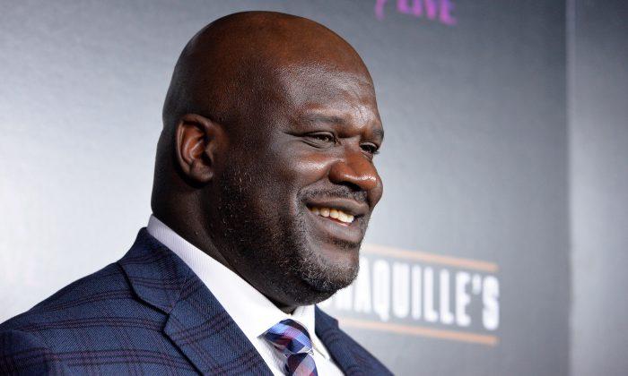 Shaq Buys 10 Pairs of Shoes for Struggling Mom’s 13-Year-Old Who Wears Size-18 Shoes