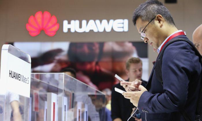Scores of Hong Kongers Report that Their Huawei Smartphones Have Abruptly Died