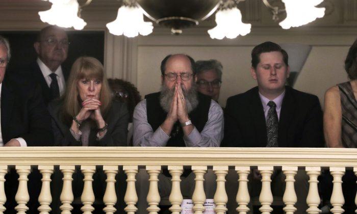 New Hampshire Abolishes Death Penalty as Senate Overrides Veto