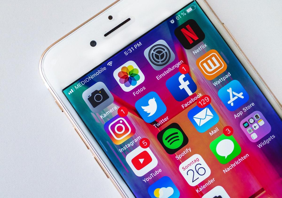 Trump Administration to Require Social Media Disclosure for US Visa Applicants