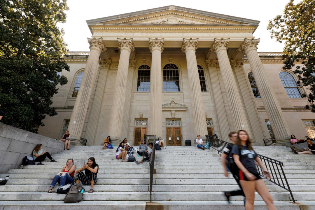 Professors Remain Defiant as Conservative States Move to Restrict Tenure