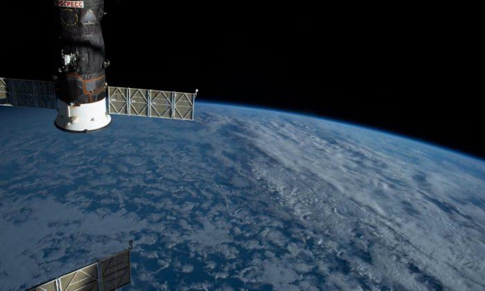 An Astronaut Recorded a Time Lapse Video of Earth and It’s Breathtaking