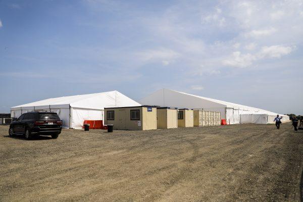 A new, 500-person Border Patrol tent facility for processing and holding illegal immigrants in Donna, Texas, on May 2, 2019. (Charlotte Cuthbertson/The Epoch Times)
