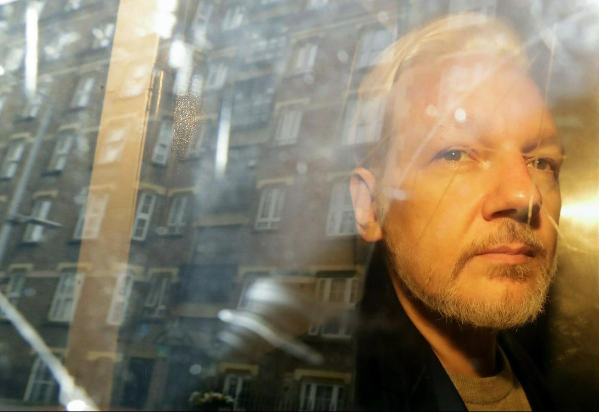 Julian Assange Blocks UK From Sharing of His Personal Information With Australian Officials