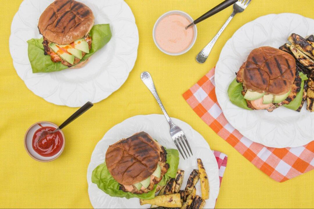 Summertime Redemption: A Turkey Burger to Savor