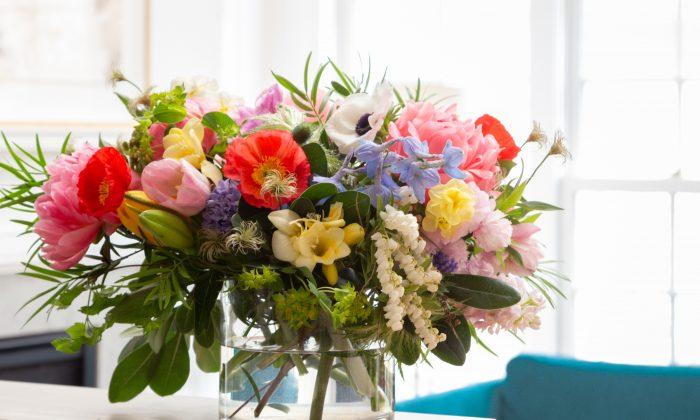 Big, Beautiful Blooms for Summer Entertaining