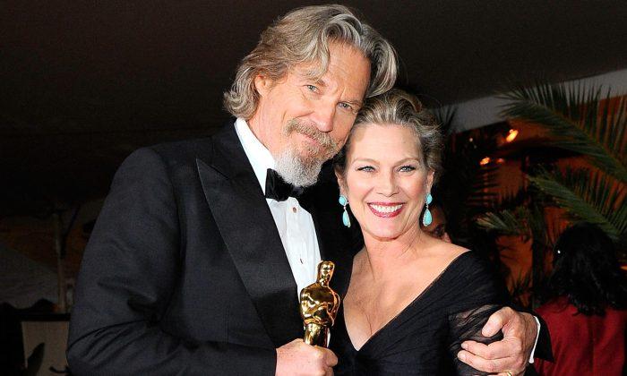 Hollywood Love Story: Jeff Bridges on 41 Years of Marriage to Susan Geston