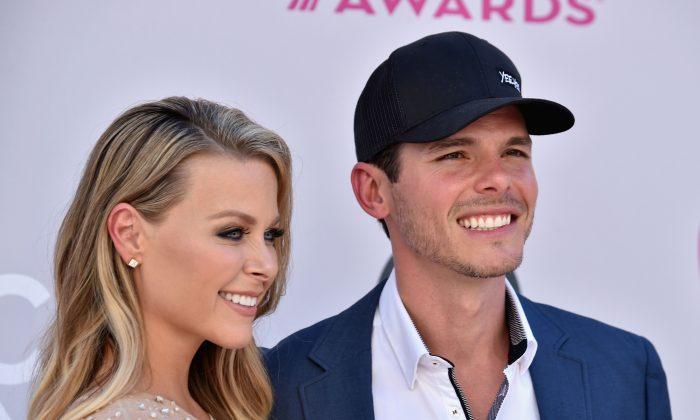 Country Singer Granger Smith Says 3-Year-Old Son Dies in ‘Tragic Accident’