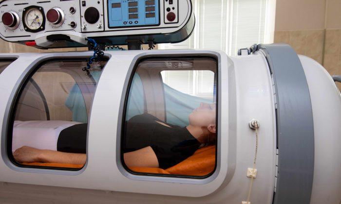 Hyperbaric Oxygen Treatment Reverses Signs of Aging