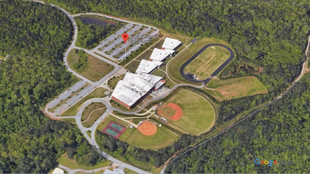 Georgia Cheerleader Dies During Workout on Track