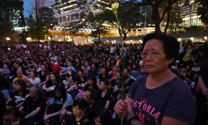Hong Kong Government Shows Signs of Relenting as Officials Say They Support Putting Extradition Bill on Hold