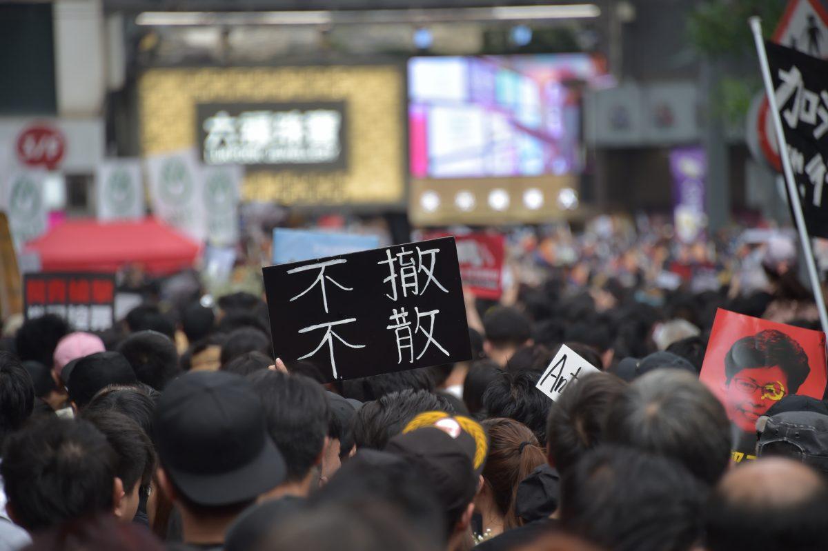 Protesters gathered in hundreds of thousands on Hong Kong streets in protest of the proposed extradition bill, demanding it to be withdrawn, on June 16, 2019. (Weili Guo/The Epoch Times)