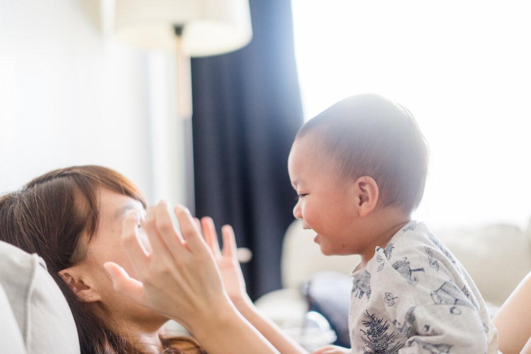 Early Childhood Attachment Lets Us Connect