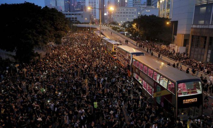 Hong Kong Opposition Movement Largely Without Leaders