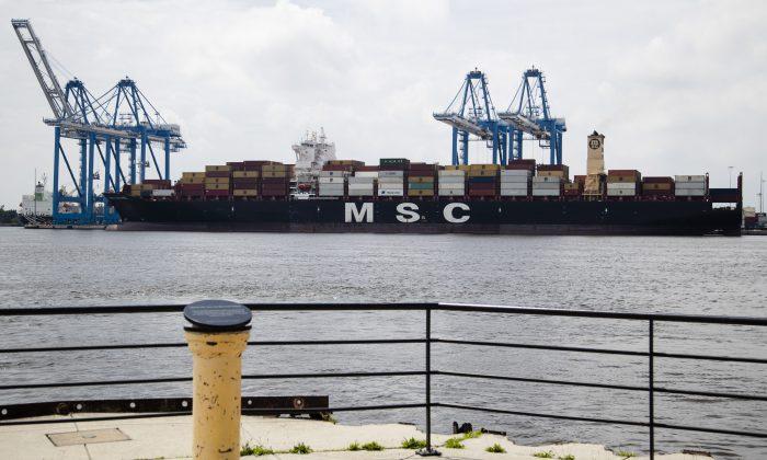 JPMorgan Chase-Owned Ship With 20 Tons of Cocaine on Board Seized by US