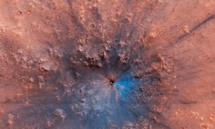 NASA Releases New Image of an Impact Crater on the Surface of Mars