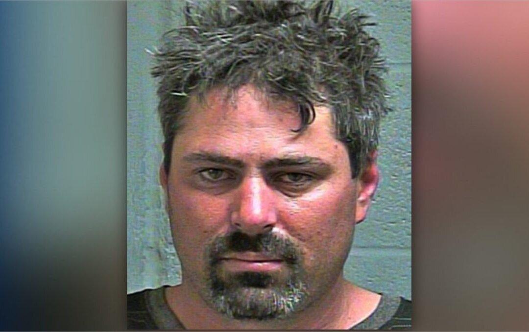 ‘Drunk and Disorderly’ Man Forces Flight to Make Emergency Landing: Police